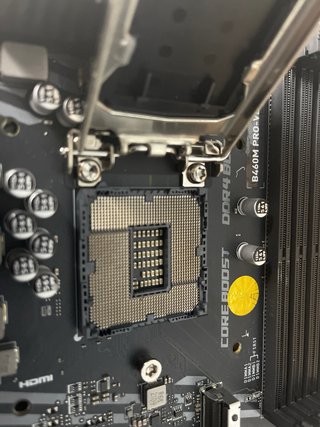 NUEVA!!!!!   MSI B460M PRO-VDH WIFI Placa Base