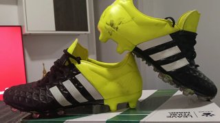 Botas de fútbol Adidas Negras y Amarillas
