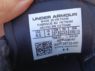 Under Armour Machina 37 Deportivas Negras