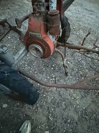 Segadora y soles