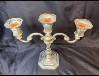 Candelabro de plata de 3 brazos