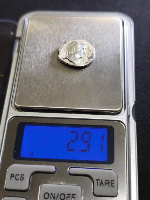 Moneda Romana Emperador Adriano