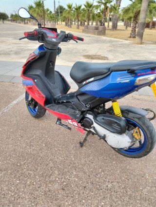 Aprilia SR50 Scooter