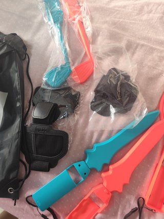 Accesorios Nintendo Switch: Raquetas y Espadas