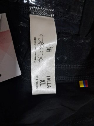 Faja braga reductora encaje XL Pero pequeña
