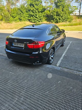 BMW X6 2011