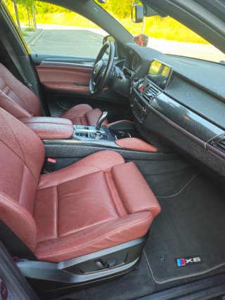 BMW X6 2011