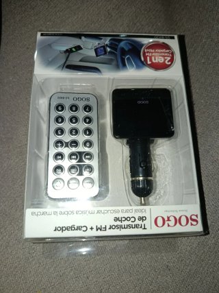 Trasmisor Fm + Cargador de coche con mando