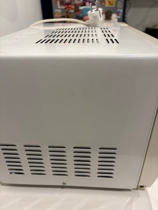 Microondas KUNFT blanco