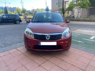 Dacia Sandero Laureate 1.2 75cv