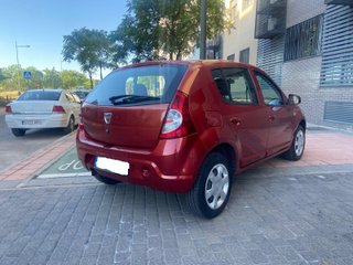 Dacia Sandero Laureate 1.2 75cv