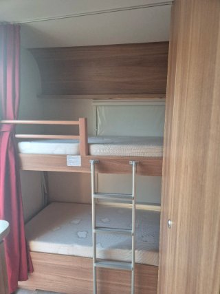 Caravana  Sterckeman  370 Aire/Mover/Toldo