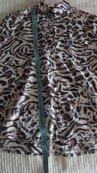Camisa verano estampado animal print De Dodo.