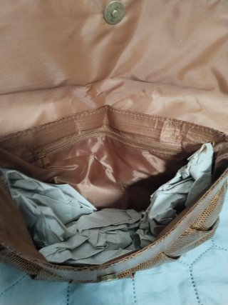 Bolso de mano Primark marrón y dorado