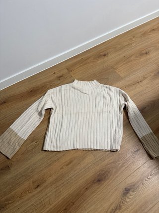 Jersey de punto beige y blanco
