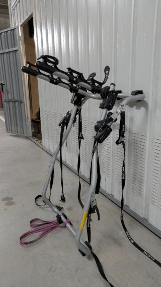 Portabicis de portón (3 bicicletas)