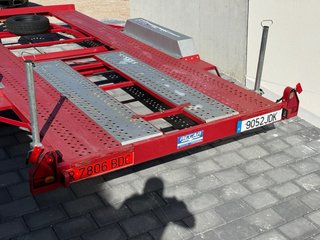 Se hacen portes de coches