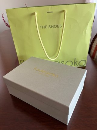 Zapatos Flordeasoka Tacon Gris y Dorado Mujer