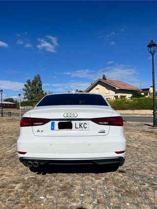 Audi A3 Sedan 2.0 TDI quattro S line 184 CV S tron