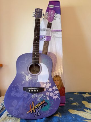 Guitarra Acústica Hannah Montana Disney Morada