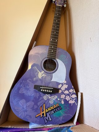 Guitarra Acústica Hannah Montana Disney Morada