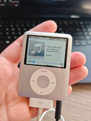 iPod Nano 3ª Gen 8GB Plata