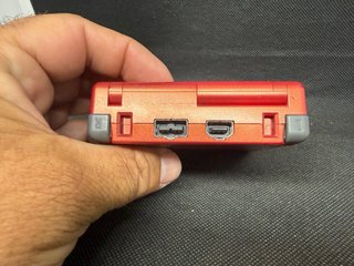 Nintendo Game Boy Advance SP Roja
