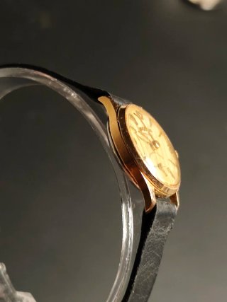 Dogma Prima Reloj Suizo 15 Rubis Años 50