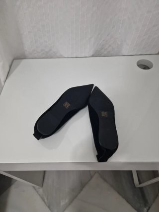 Zapatos planos Bimba y Lola negros