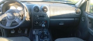 Jeep Cherokee 2003