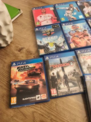 PS4 (PlayStation 4) 1TB Negra