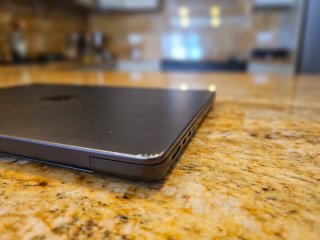 MacBook Pro 14 M4 Max 64GB RAM