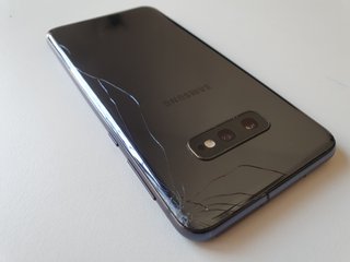 Samsung Galaxy S10e