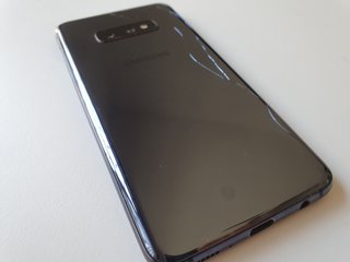 Samsung Galaxy S10e