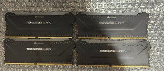 AMD Ryzen 9 5900X + 32GB DDR4 Corsair RGB