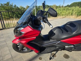 Kymco Superdink 350 ABS Roja