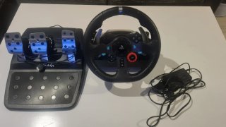 Volante Logitech G29 con Pedales y Cargador