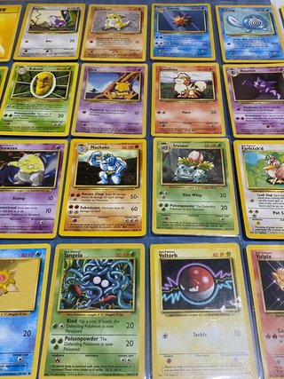 40 cartas pokémon BASE SET inglés SIN REPETIR