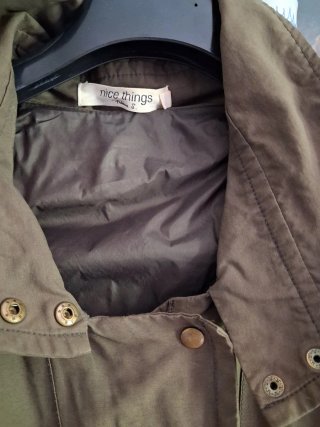 Gabardina verde oliva