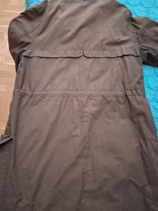 Gabardina verde oliva