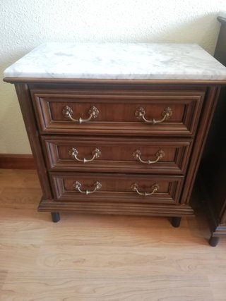 Conjunto dormitorio clásico madera y mármol