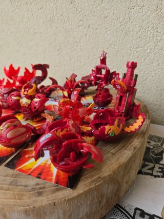 Lote Bakugan Pyrus - Battle Brawlers