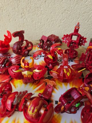 Lote Bakugan Pyrus - Battle Brawlers