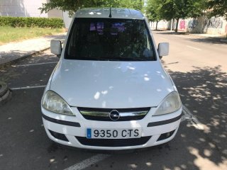 Opel Combo 2004