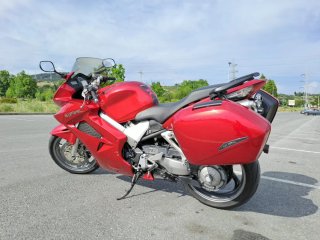Honda VFR 800 FI 2008 Roja