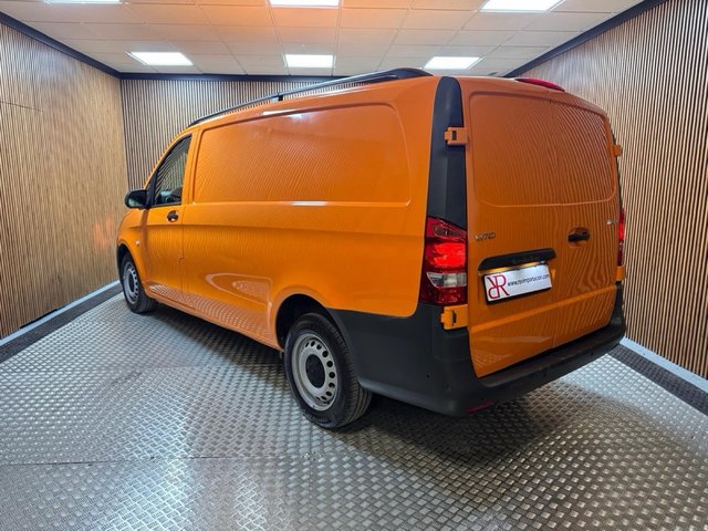 Mercedes-Benz Vito 111 CDI Larga