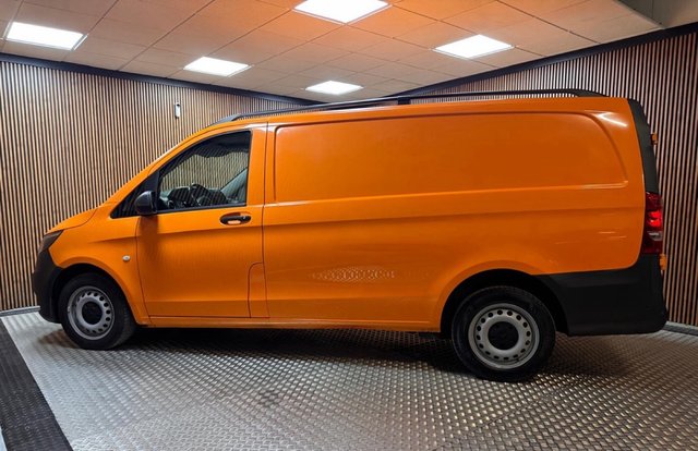Mercedes-Benz Vito 111 CDI Larga