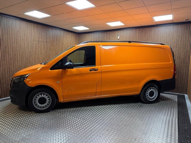 Mercedes-Benz Vito 111 CDI Larga