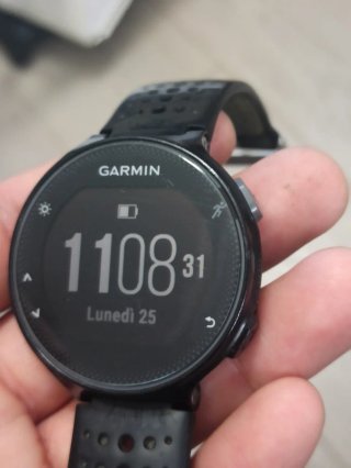 Garmin Forerunner 235 Nero