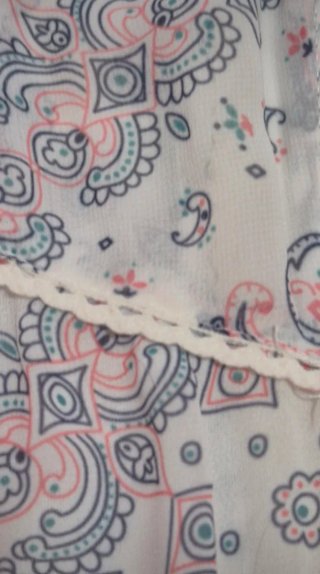 Vestido Bershka blanco y rosa